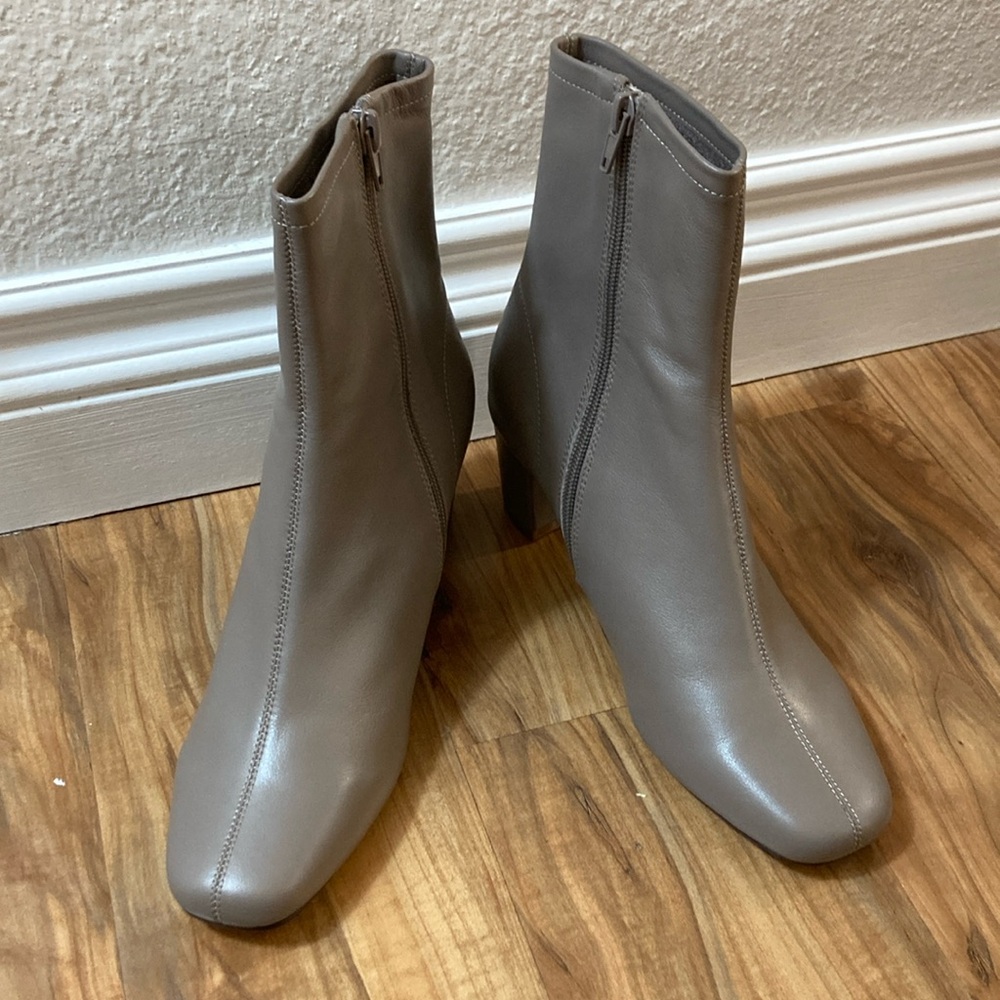 by far SOFIA NUDE LEATHER
